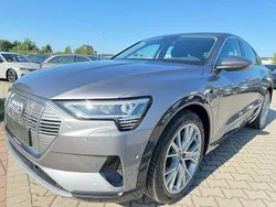 Grau Gebraucht 2023 Audi e-tron Sportback Sport SUV | 31.590 €