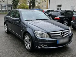 Silber Gebraucht 2011 Mercedes C180 Limousine | 5.750 €