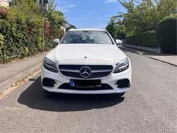 Weiß Gebraucht 2020 Mercedes C180 AMG line Kombi | 22.990 € (Guter Preis)