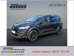 Perlmuttschwarz metallic Gebraucht 2022 Dacia Jogger Comfort Van / Kleinbus | 17.900 € (Fairer Preis)