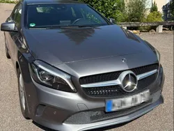 Grau Gebraucht 2017 Mercedes A200 Limousine | 17.999 € (Fairer Preis)