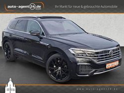Deep black perleffekt Gebraucht 2019 VW Touareg R-line SUV | 38.990 € (Fairer Preis)