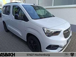 Weiß Gebraucht 2024 Opel Combo Life Ultimate Kombi | 26.990 € (Fairer Preis)