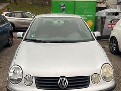 Silber Gebraucht 2003 VW Polo Basis Limousine | 800 € (Guter Preis)