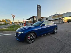 Blau Gebraucht 2024 Maserati Levante GT SUV | 54.900 €