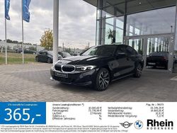 Saphirschwarz metallic Neu 2025 BMW 330e Sport Line Limousine | 53.880 €