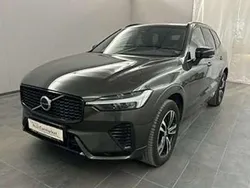 Pine grey / metallic Gebraucht 2021 Volvo XC60 R-Design SUV | 29.100 €