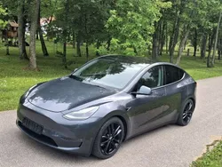 Grau Gebraucht 2022 Tesla Model Y Long Range SUV | 33.500 € (Superpreis)