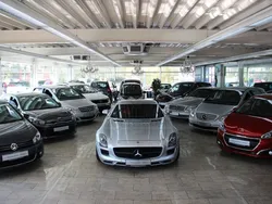 Iridiumsilber metalliclack Gebraucht 2011 Mercedes SLS AMG AMG Coupé | 169.850 €
