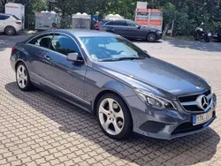 Grau Gebraucht 2015 Mercedes E200 Coupé | 18.000 € (Fairer Preis)