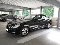 Schwarz Gebraucht 2010 Mercedes E220 Limousine | 17.000 €