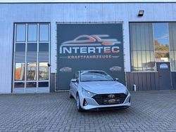 Silber Gebraucht 2022 Hyundai i20 Select Limousine | 10.999 € (Guter Preis)
