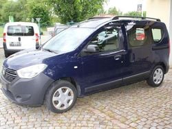 Blau marine Gebraucht 2017 Dacia Dokker Ambiance Van | 7.250 € (Superpreis)