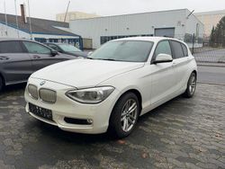 Weiß Gebraucht 2013 BMW 118 Sport Line Kleinwagen | 5.500 € (Superpreis)