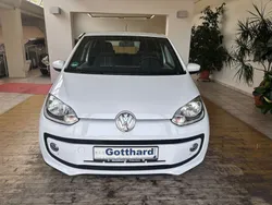 Weiß Gebraucht 2016 VW up! CLUB Kleinwagen | 10.950 €