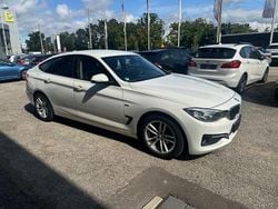 Weiß Gebraucht 2014 BMW 318 Gran Turismo Sport Line Limousine | 11.999 € (Fairer Preis)