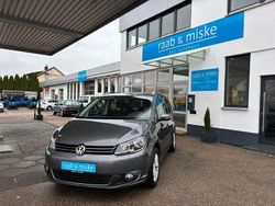 Grau Gebraucht 2014 VW Touran Cup Van / Kleinbus | 8.990 € (Fairer Preis)