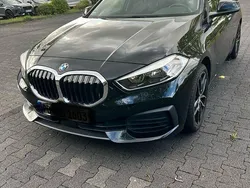 Schwarz Gebraucht 2020 BMW 118 Advantage Kleinwagen | 19.800 € (Fairer Preis)
