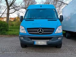 Blau Gebraucht 2009 Mercedes 316 Van | 8.000 €
