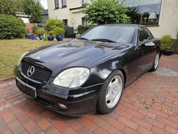 Schwarz Gebraucht 2001 Mercedes SLK230 Cabrio | 2.500 € (Teuer)