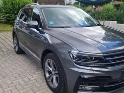 Grau Gebraucht 2020 VW Tiguan Highline SUV | 24.950 € (Superpreis)