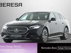 Schwarz Gebraucht 2024 Mercedes E300 Avantgarde Kombi | 43.990 € (Superpreis)
