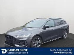 Grau Gebraucht 2024 Ford Focus ST-Line Limousine | 21.990 € (Superpreis)