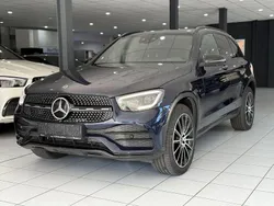 Blau Gebraucht 2021 Mercedes GLC300e AMG SUV | 35.990 € (Fairer Preis)
