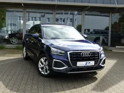 Navarrablau metallic Gebraucht 2021 Audi Q2 Sport SUV | 19.890 €