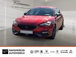 Rot ("desire" rot) Gebraucht 2020 Seat Leon FR Limousine | 17.890 € (Guter Preis)