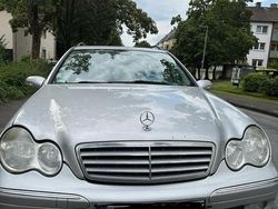 Silber Gebraucht 2004 Mercedes C220 Elegance Kombi | 2.299 € (Fairer Preis)