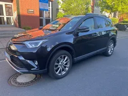 Schwarz Gebraucht 2016 Toyota RAV4 SUV | 15.500 € (Guter Preis)