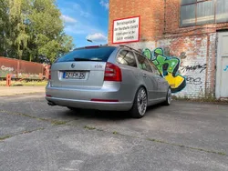 Silber Gebraucht 2009 Skoda Octavia RS Kombi | 6.000 € (Guter Preis)