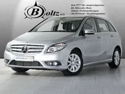 Silber Gebraucht 2012 Mercedes B200 Van / Kleinbus | 15.990 € (Etwas zu teuer)