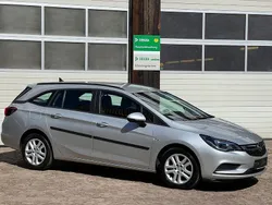 Silber Gebraucht 2019 Opel Astra Edition Kombi | 12.000 € (Etwas zu teuer)
