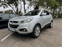 Silber Gebraucht 2015 Hyundai ix35 Edition SUV | 9.790 € (Fairer Preis)