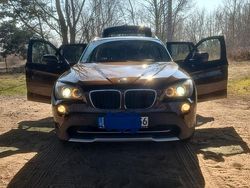 Braun Gebraucht 2011 BMW X1 SUV | 7.700 € (Guter Preis)