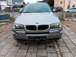 Grau Gebraucht 2006 BMW X3 SUV | 1.699 € (Guter Preis)