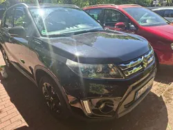 Schwarz Gebraucht 2017 Suzuki Vitara Comfort+ SUV | 14.500 € (Fairer Preis)