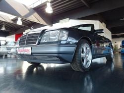 Schwarz Gebraucht 1995 Mercedes E220 Sportline Cabrio | 24.990 €