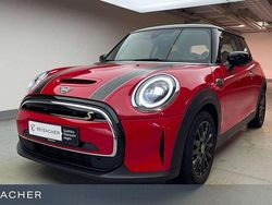 Chili red Gebraucht 2022 Mini Cooper Coupé Classic Coupé | 16.849 € (Fairer Preis)
