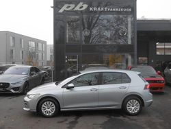 Silber Gebraucht 2024 VW Golf VIII Limousine | 22.450 € (Superpreis)