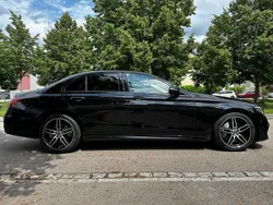 Schwarz Gebraucht 2018 Mercedes E350 AMG Limousine | 37.200 € (Fairer Preis)
