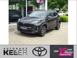 Schwarz Gebraucht 2025 Toyota Yaris Cross SUV | 30.760 € (Guter Preis)
