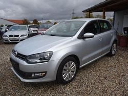 Silber Gebraucht 2010 VW Polo Comfortline Limousine | 3.300 € (Superpreis)