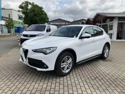 Weiß Gebraucht 2019 Alfa Romeo Stelvio SUV | 16.970 €