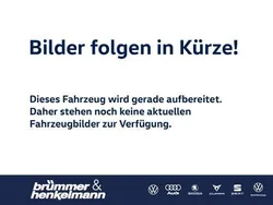 Weiß Gebraucht 2024 VW Golf VIII Life Limousine | 24.799 € (Fairer Preis)