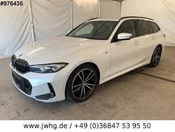 White metallic Gebraucht 2023 BMW 320 M Sport Kombi | 39.450 € (Fairer Preis)