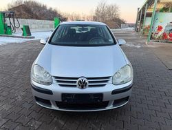 Silber Gebraucht 2004 VW Golf Trendline Limousine | 999 € (Superpreis)