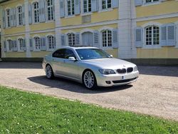 Silber Gebraucht 2006 BMW 740 Limousine | 15.900 €